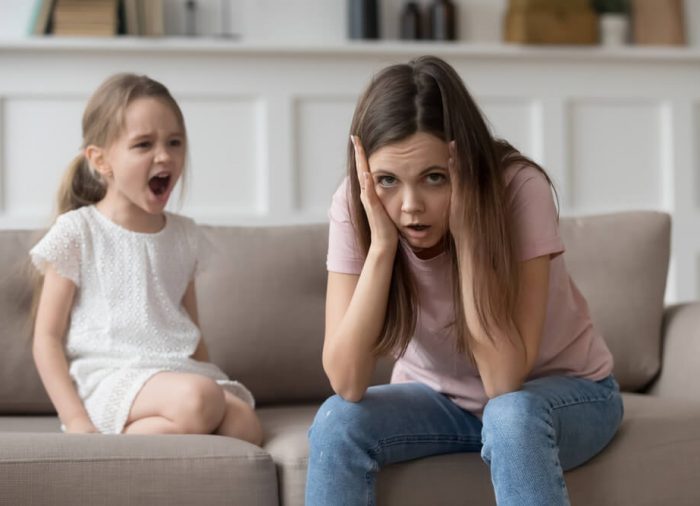 Kiedy rodzicielstwo przytłacza… Jak poradzić sobie z wybuchami złości?